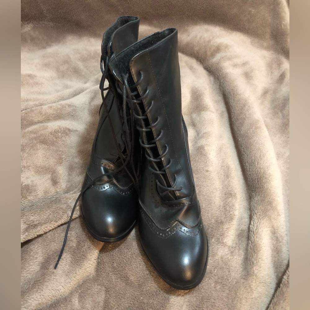 Black lace up boots